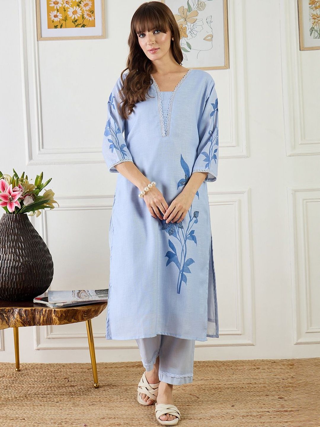 Women Floral Printed Linen Kurta with Trousers & Dupatta