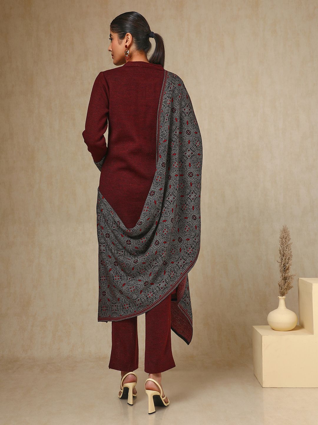 Dhiyona SO Women's Maroon Floral Woven Design Acrylic Straight Kurta With Trouser & Dupatta