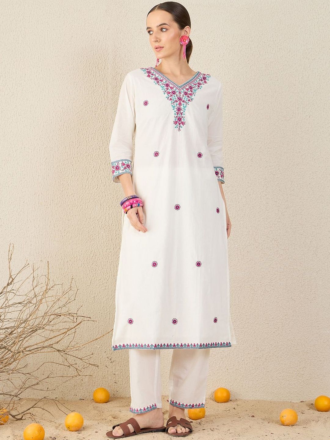 Floral Embroidered Thread Work Pure Cotton V-Neck Kurta With Trouser & Dupatta