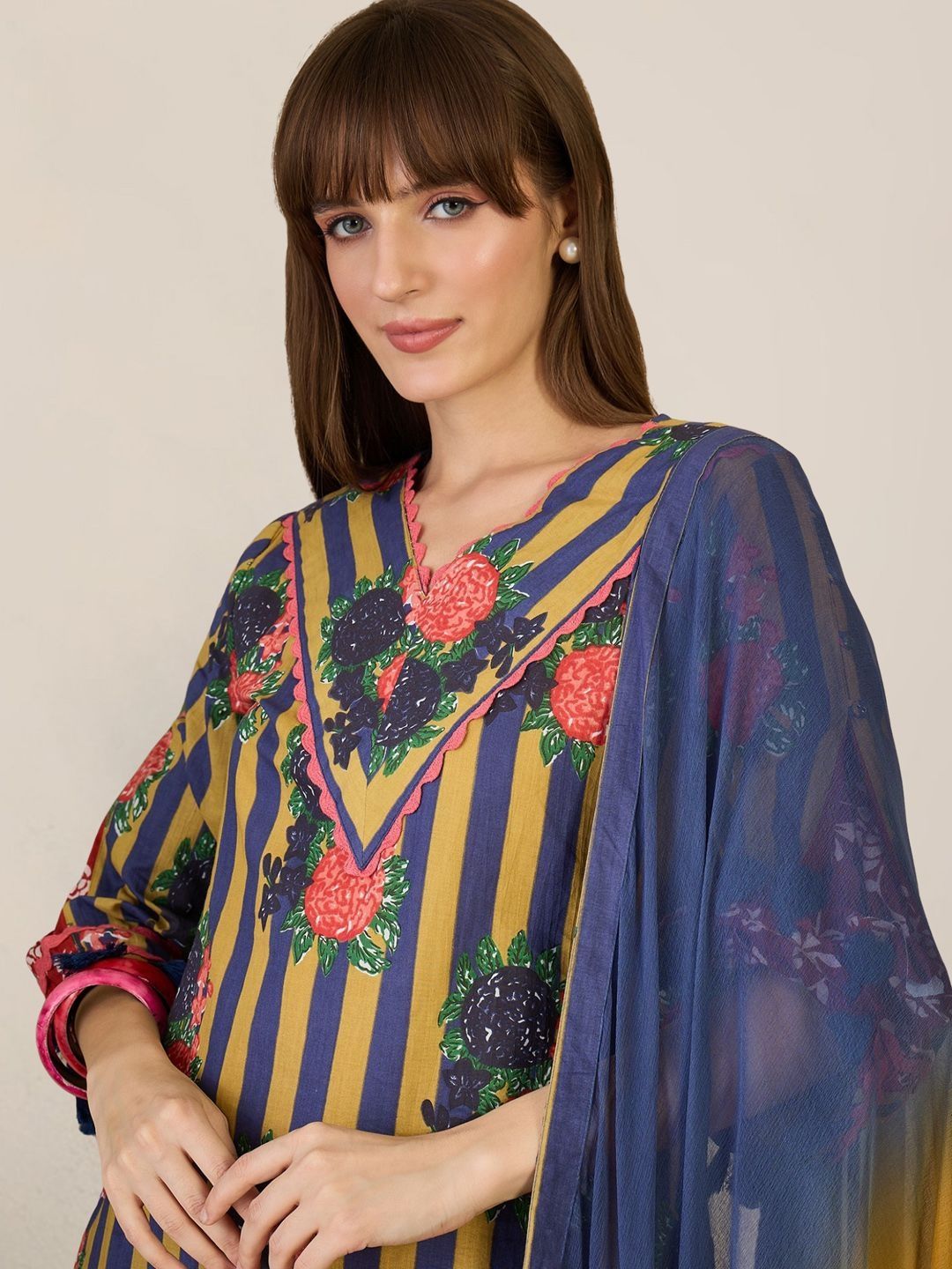 Women Printed Regular Pure Cotton Kurta with Trousers & With Dupatta