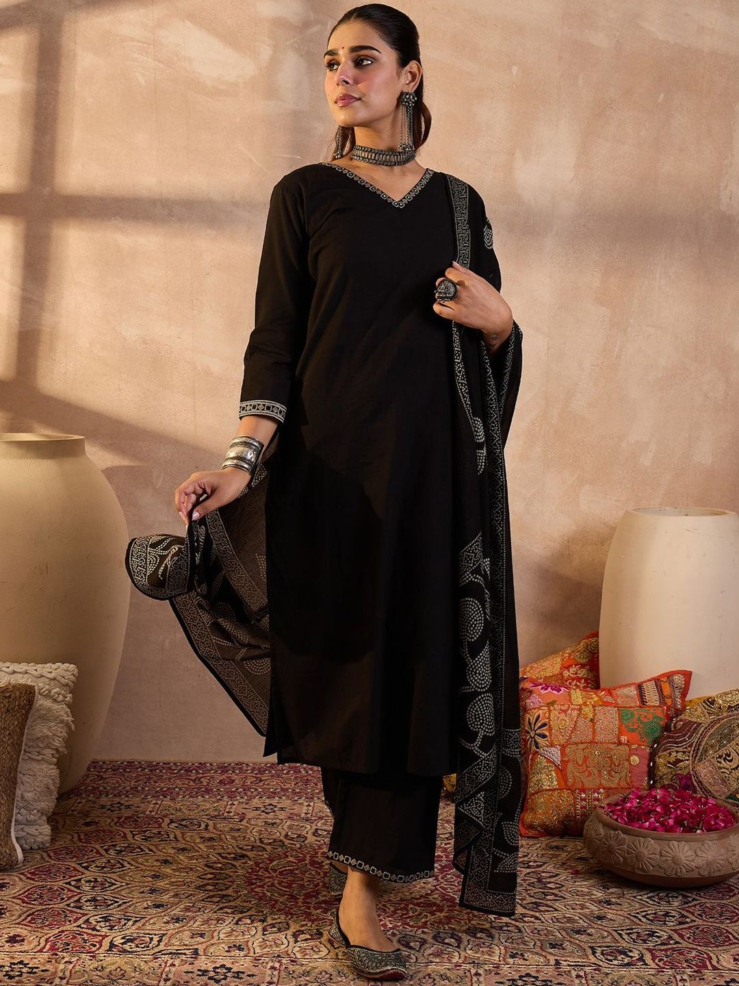 Dhiyona IE Women Ethnic Motifs Embroidered Pure Cotton Kurta with Trousers & Dupatta