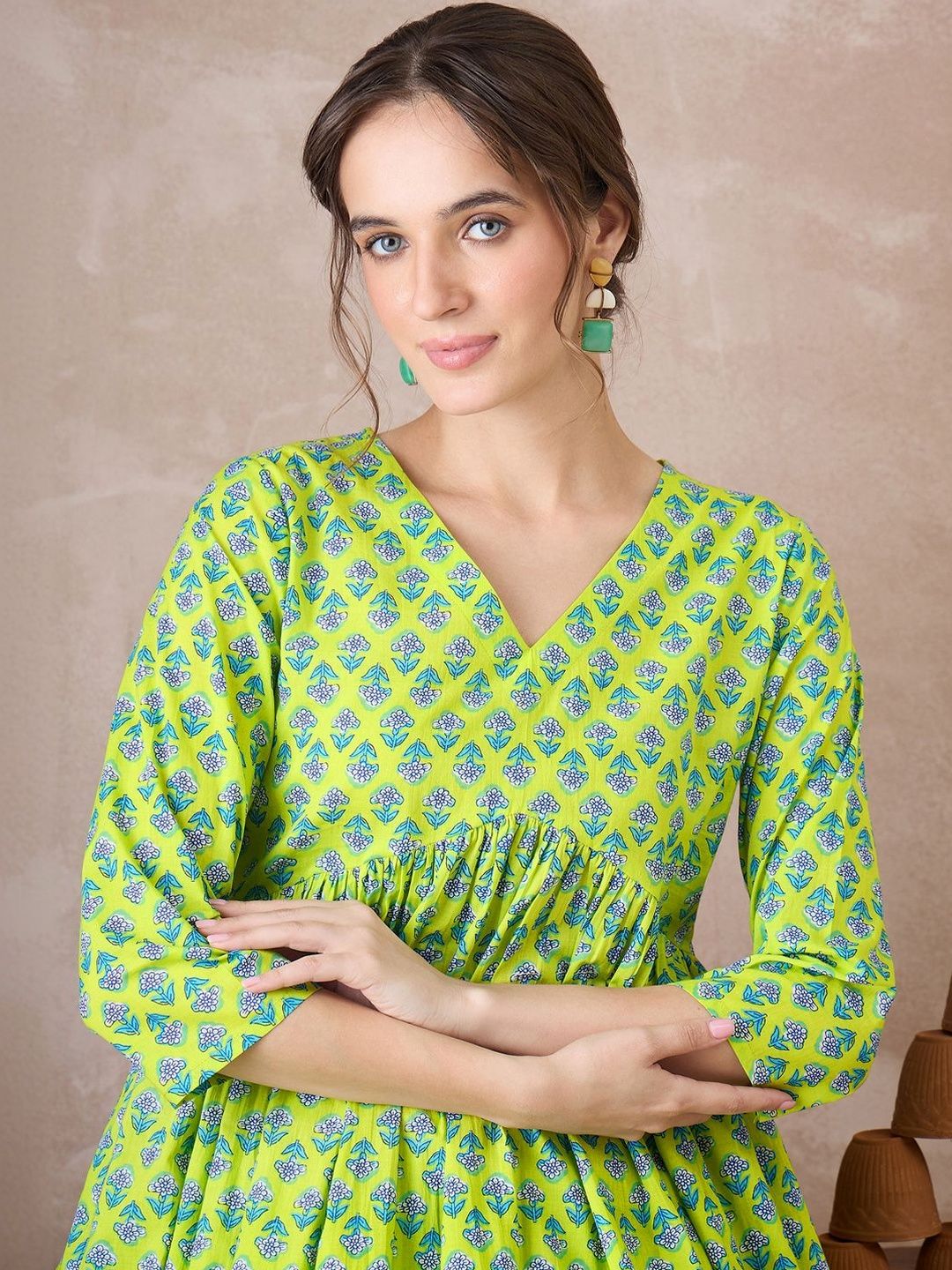 Women Ethnic Motifs Printed Empire Pure Cotton Kurta with Trousers