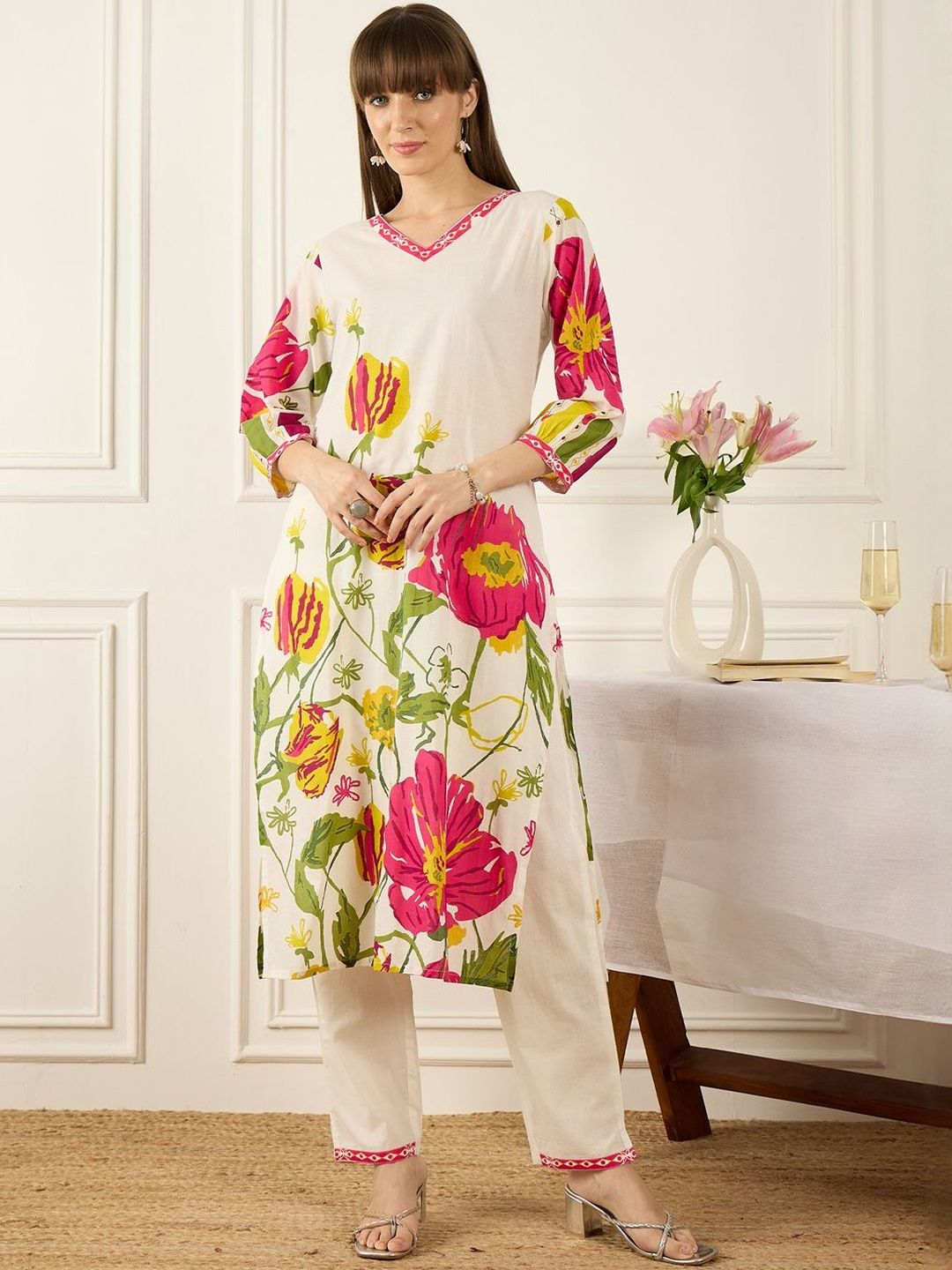 Women Floral Printed Regular Pure Cotton Kurta with Trousers & With Dupatta