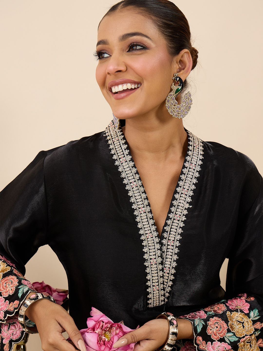 Women Floral Embroidered Regular Kurta with Palazzos