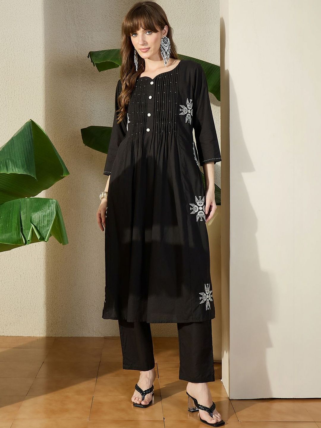 Women Ethnic Motifs Embroidered Pleated Thread Work Pure Cotton Kurta with Trousers
