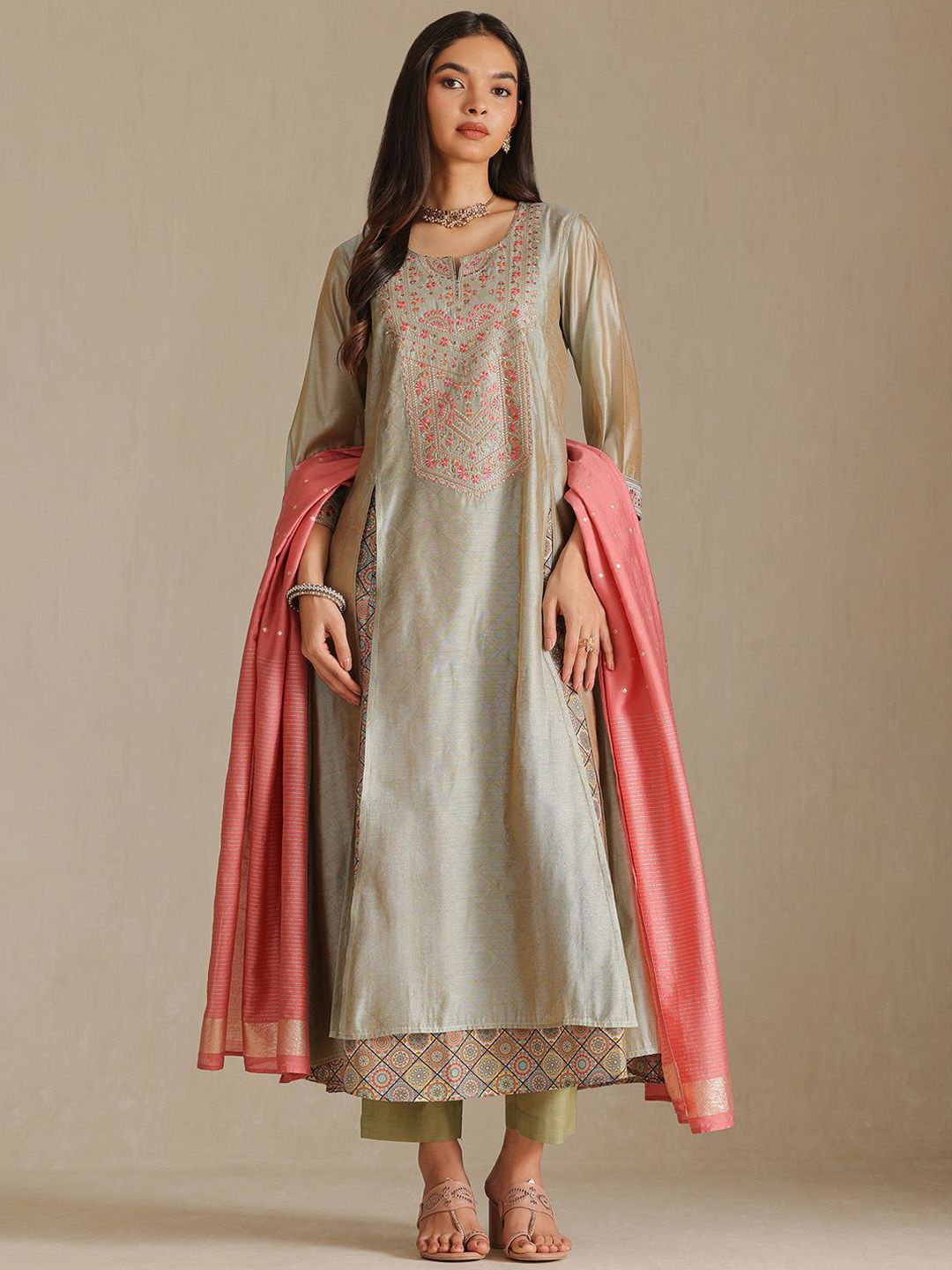 Dhiyona SO Women's Floral Embroidered Yoke & Border Notch Neck Thread Work Kurta With Trousers & Dupatta
