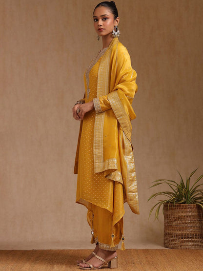 Dhiyona SO Women's Woven Design Ethnic Motifs Sequinned Straight Kurta with Trouser & Dupatta