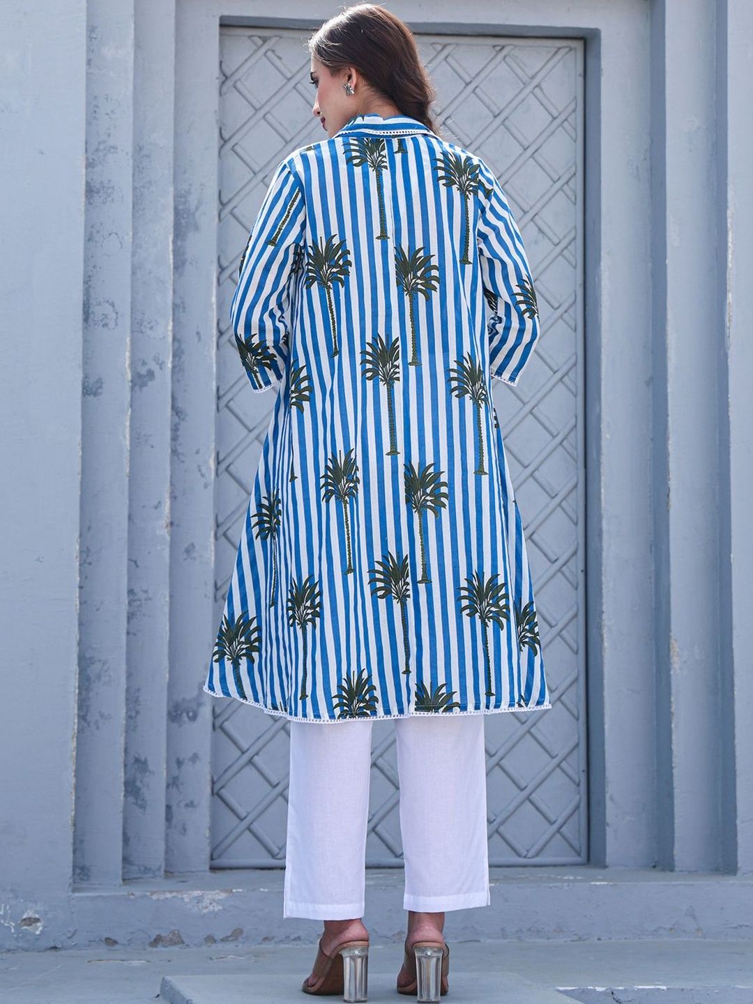 Women Printed Regular Pure Cotton Kurta with Trousers