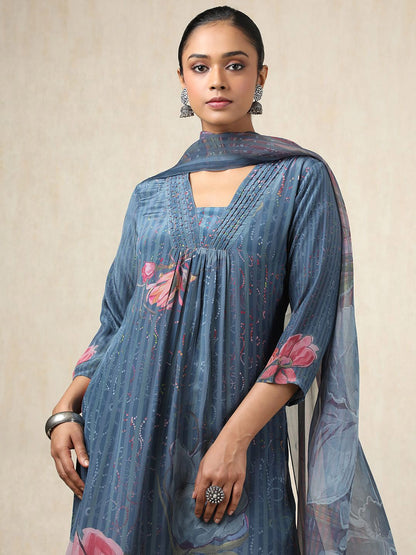 Dhiyona SO Women's Floral Printed Pleated Square Neck Beads & Stones Kurta With Trousers And Dupatta