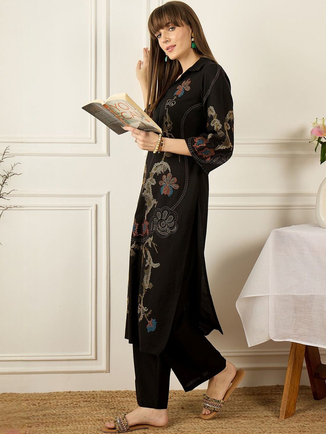 Women Ethnic Motifs Embroidered Regular Thread Work Pure Cotton Kurta with Palazzos