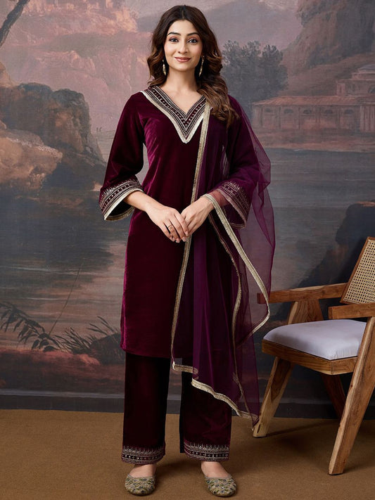 Dhiyona PD Women Women Embroidered Kurta & Trouser With Dupatta