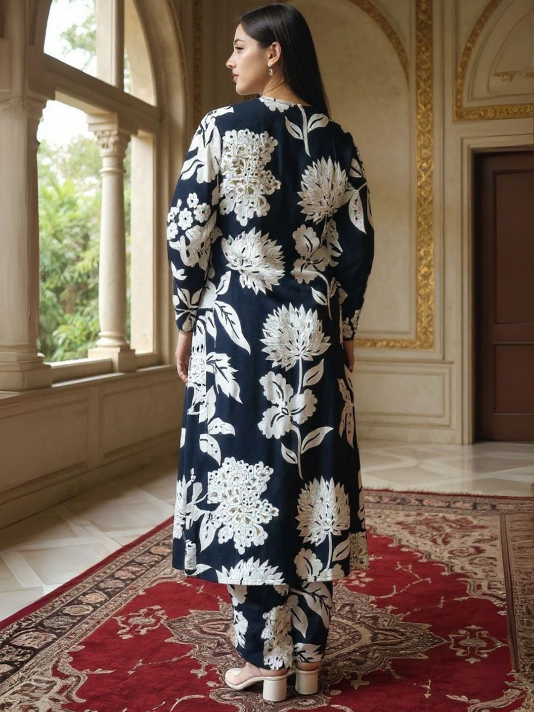 Floral Printed Screen Techinque Kurta With Trousers