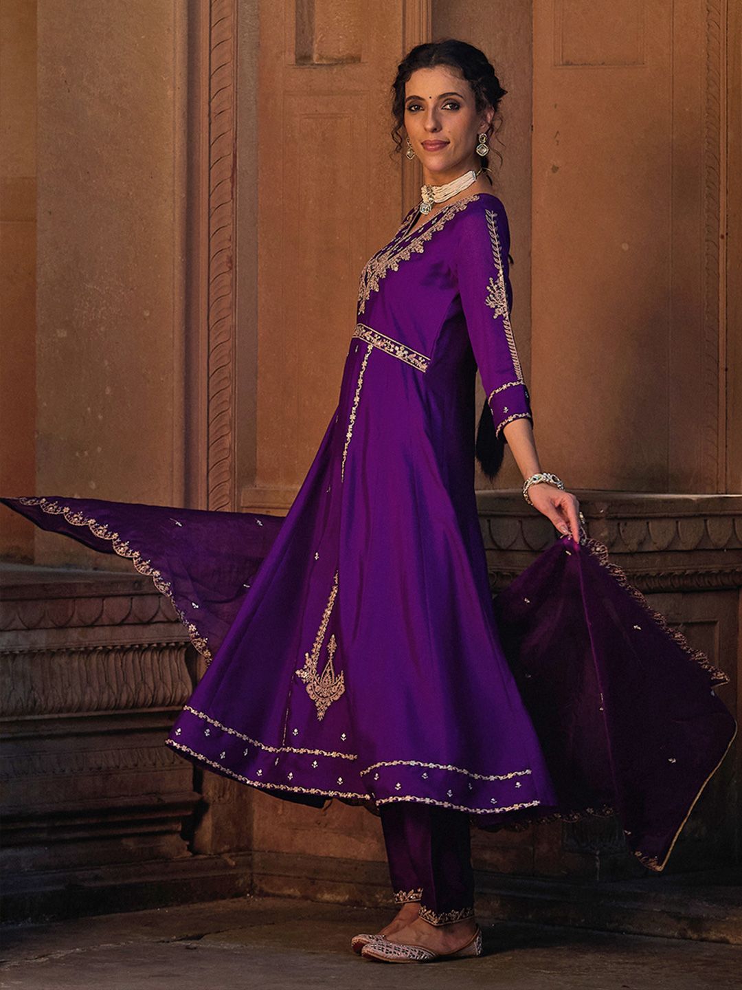 Dhiyona CH Women Floral Embroidered A-Line Kurta with Trousers & Dupatta