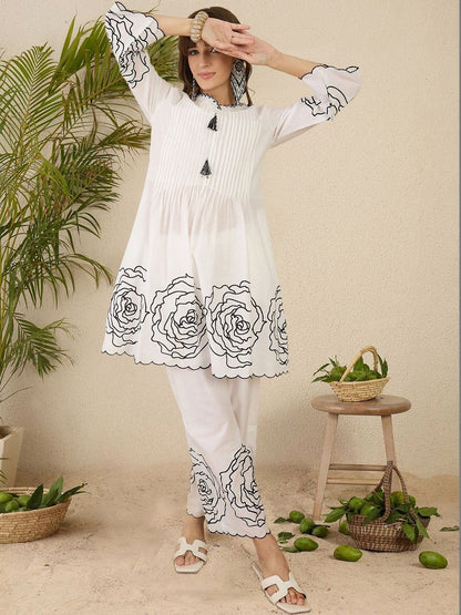 Women Floral Printed Pleated Thread Work Pure Cotton Kurta with Trousers
