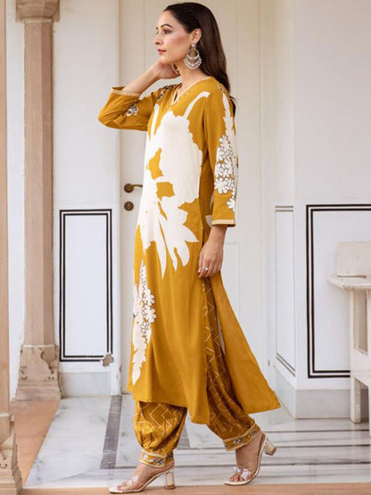 Floral Printed Sequinned Kurta With Salwar