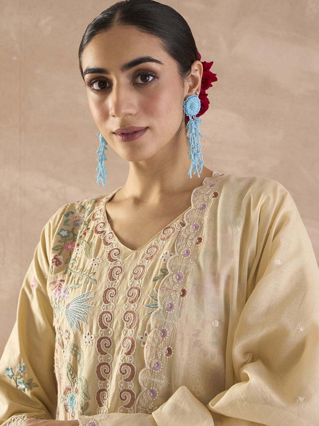 Floral Embroidered V-Neck Thread Work Pure Cotton Kurta With Trousers & Dupatta