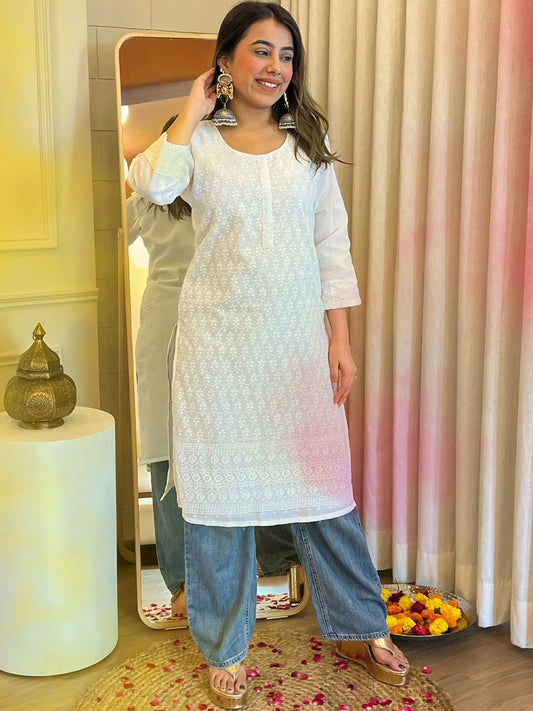 Dhiyona IE Women Ethnic Motifs Embroidered Thread Work Kurta