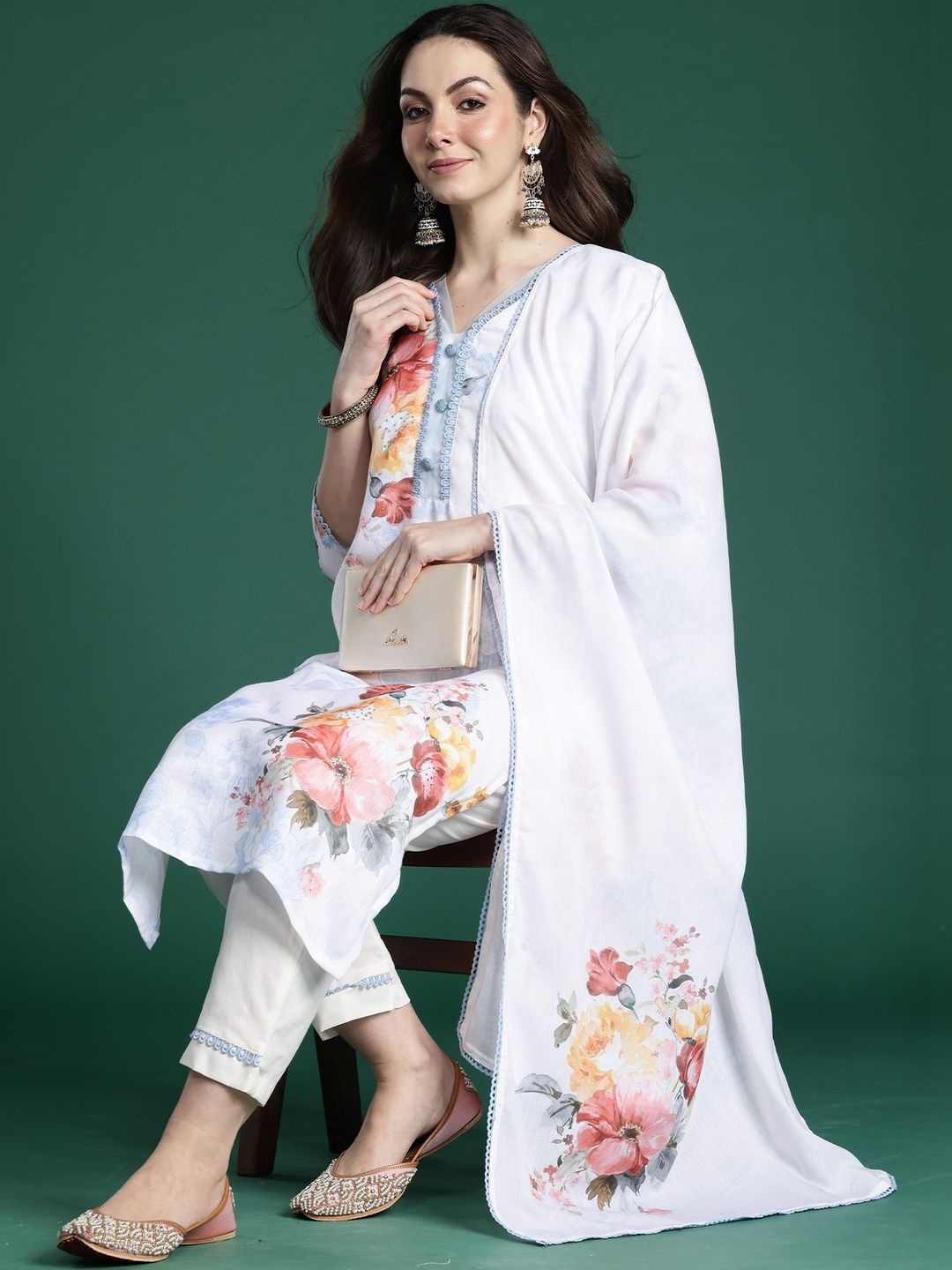 Women Floral Printed Regular Linen Kurta with Trousers & With Dupatta