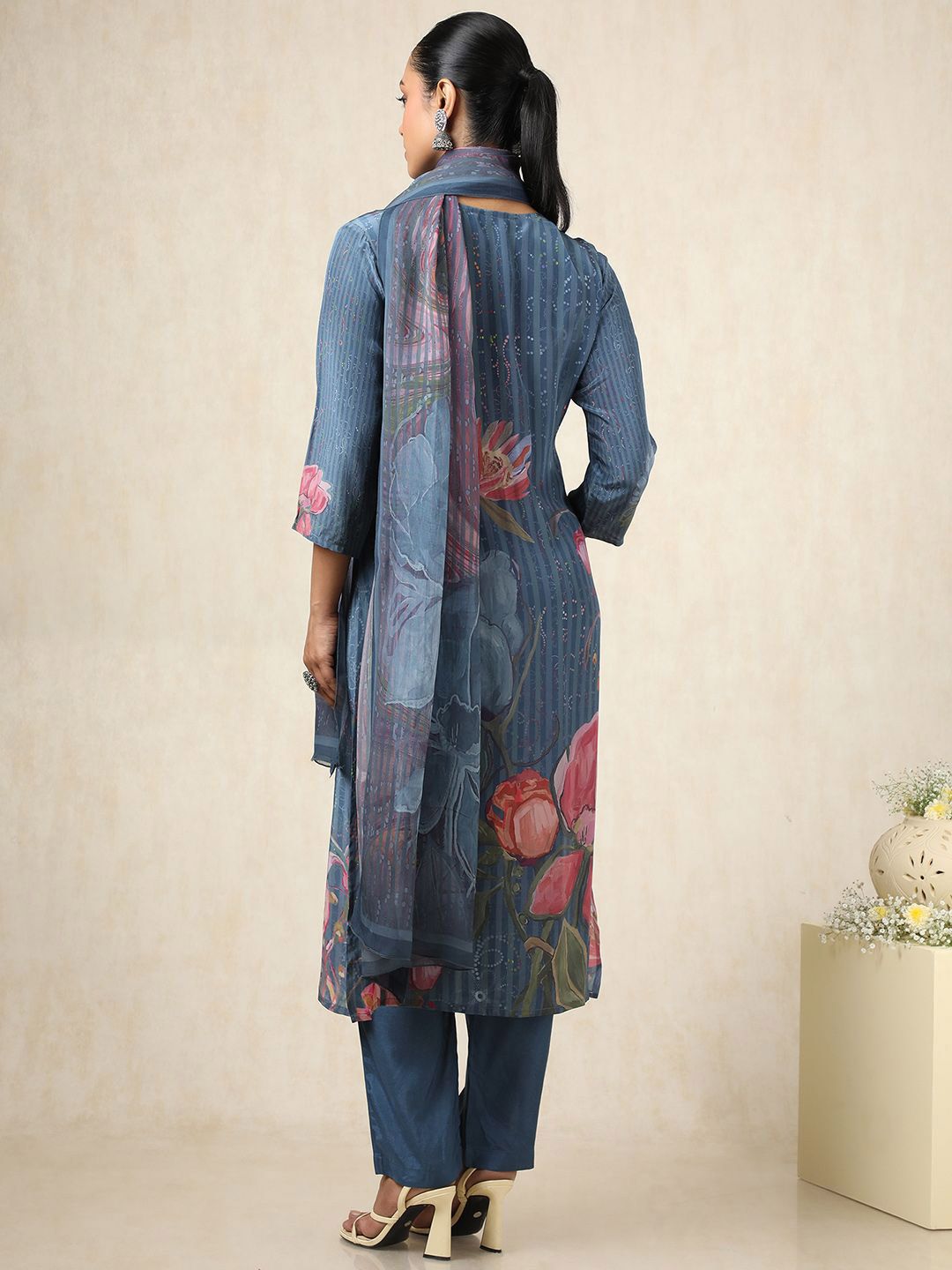 Dhiyona SO Women's Floral Printed Pleated Square Neck Beads & Stones Kurta With Trousers And Dupatta