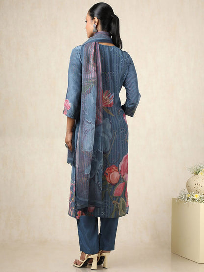 Dhiyona SO Women's Floral Printed Pleated Square Neck Beads & Stones Kurta With Trousers And Dupatta
