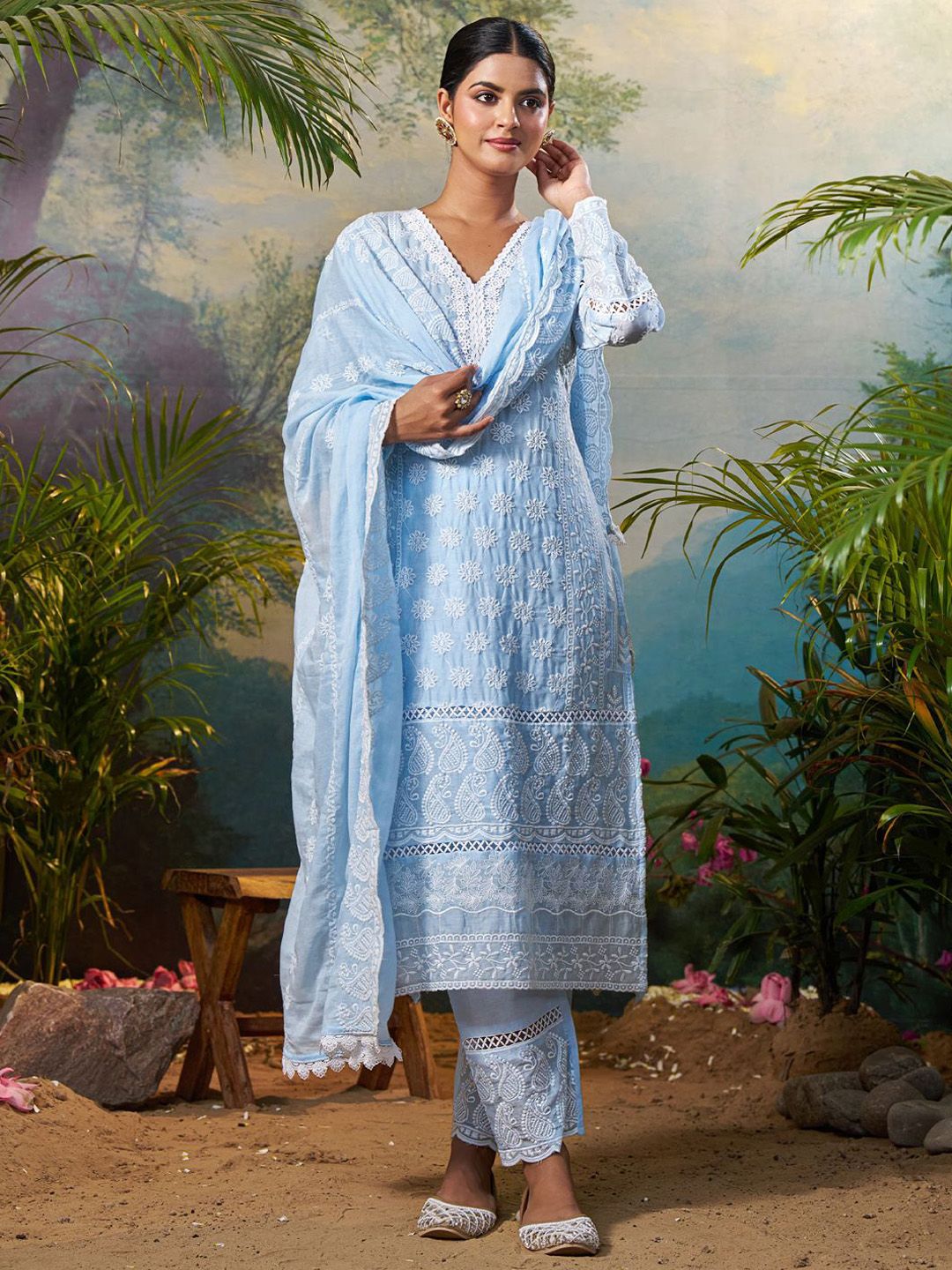 Dhiyona IE Ethnic Motifs Embroidered Pure Cotton V Neck Kurta With Trousers & Dupatta