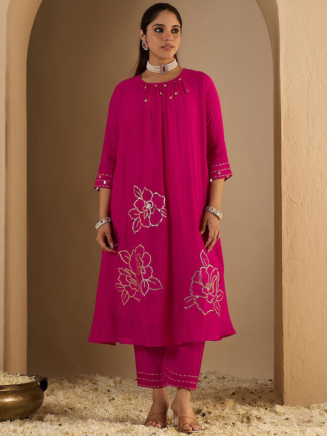 Dhiyona IE Embroidered Tunic With Trousers