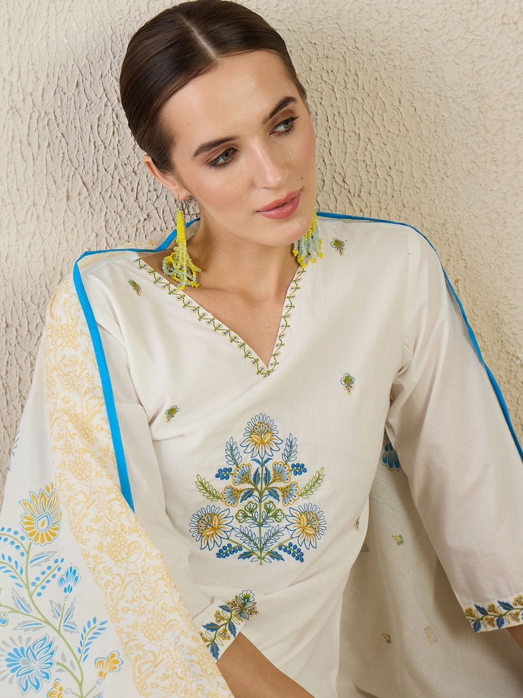 Women White Embroidered Straight Kurta Trousers With Dupatta set