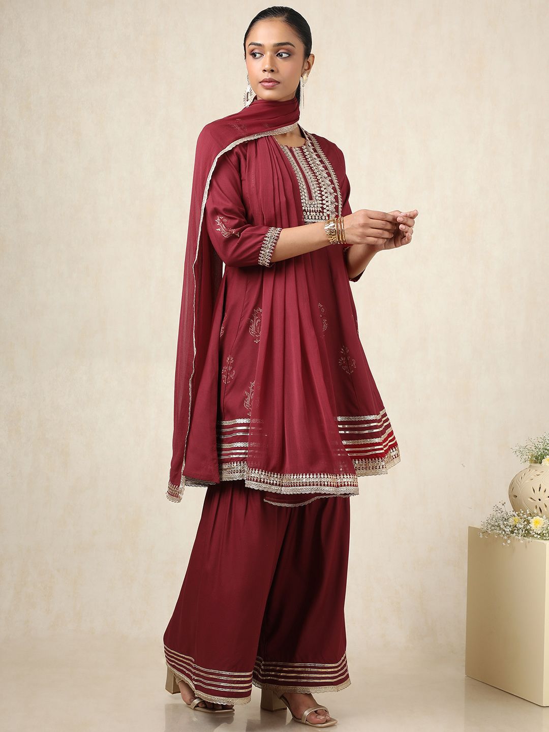 Dhiyona SO Women's Women Floral Striped Empire Sequinned Kurta with Sharara & With Dupatta