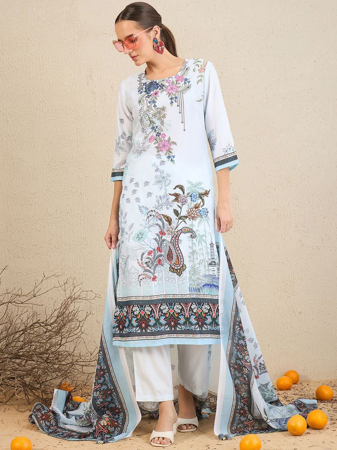 Dhiyona IE Ethnic Motifs Printed Kurta With Trousers & Dupatta