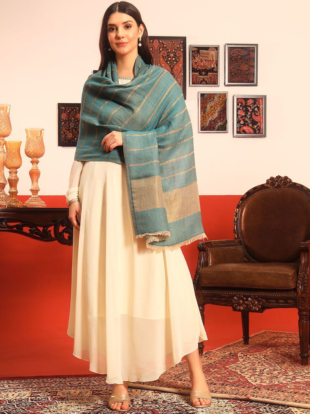 Dhiyona PA Striped Woven Design Reversible Gulzarim Shawl