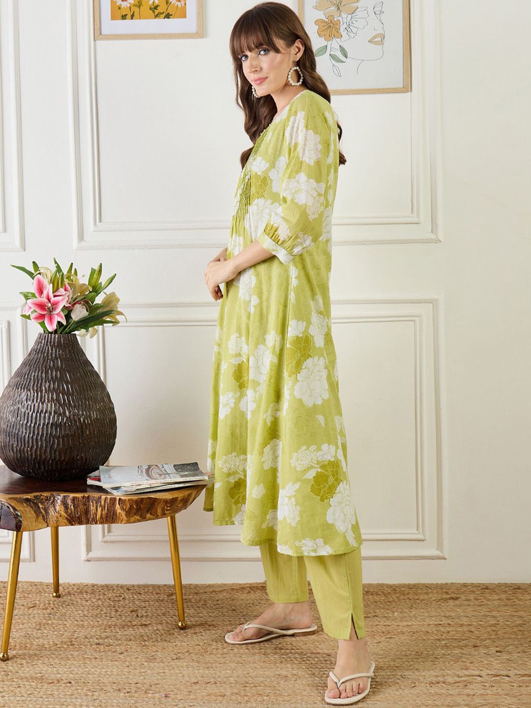 Women Floral Printed A-Line Pure Cotton Kurta Set