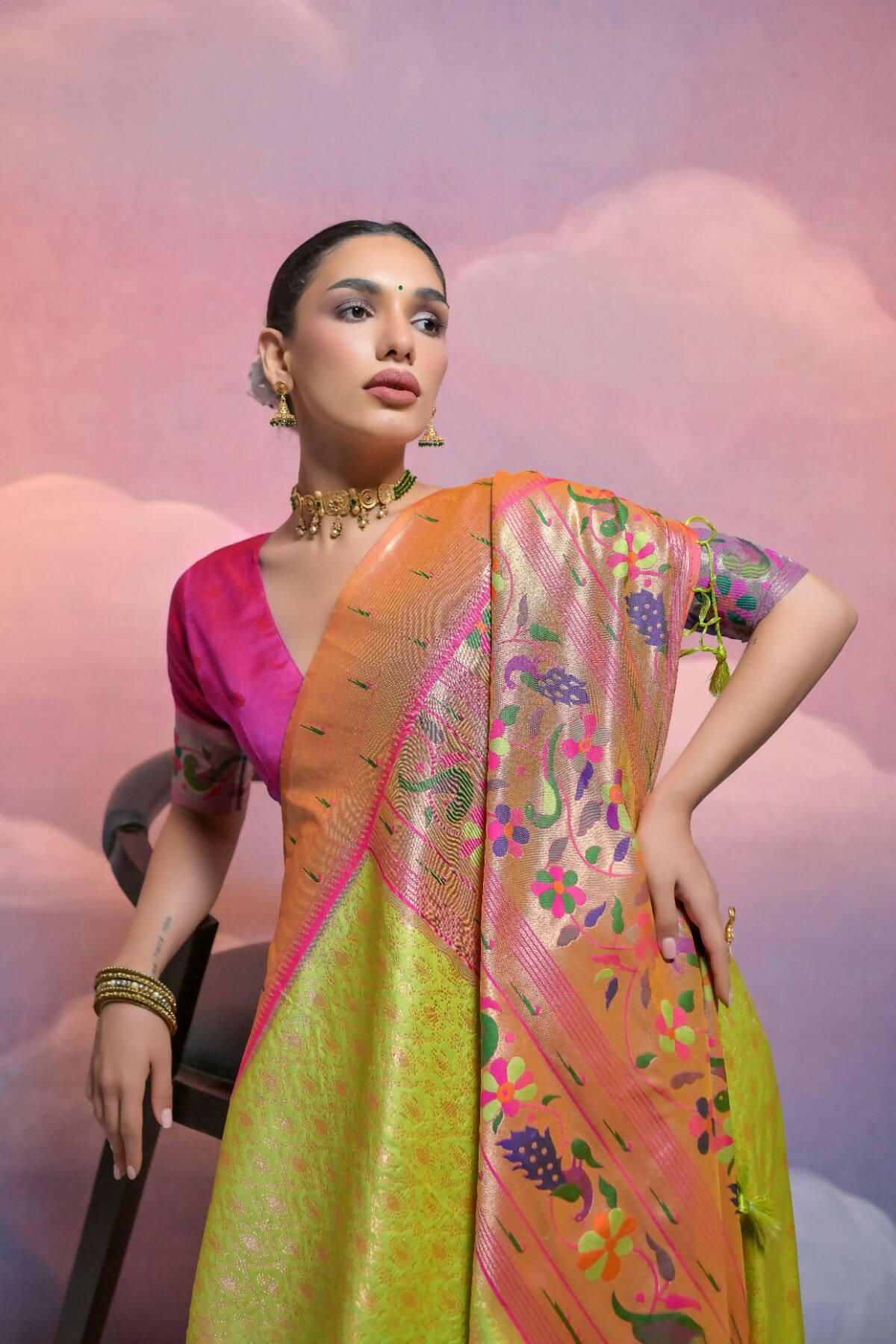 Women Paithani Vani Mahendi Saree With Unstiched Blouse