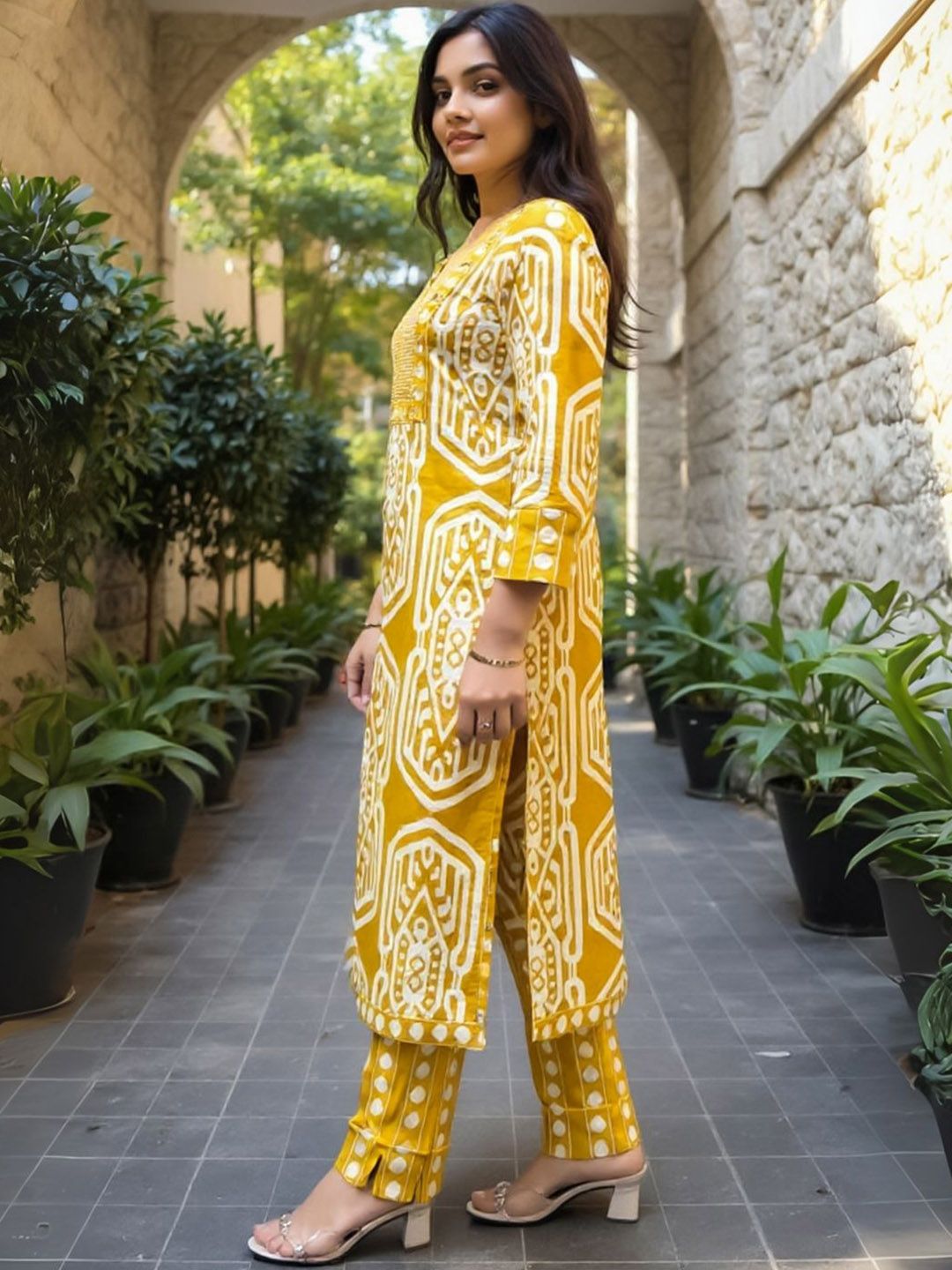 Ethnic Motifs Printed Mirror Work Pure Cotton Straight Kurta With Trousers