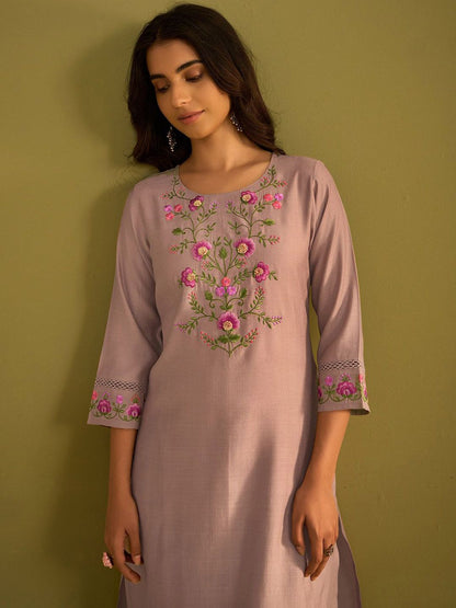 Women Floral Embroidered Regular Thread Work Kurta with Trousers & With Dupatta