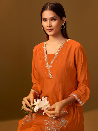 Ethnic Motifs Embroidered V-Neck Thread Work A-Line Kurta & Trousers