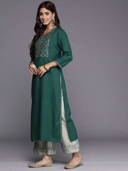 Dhiyona IE Pack of 2 Yoke Embroidered Thread Work Kurta