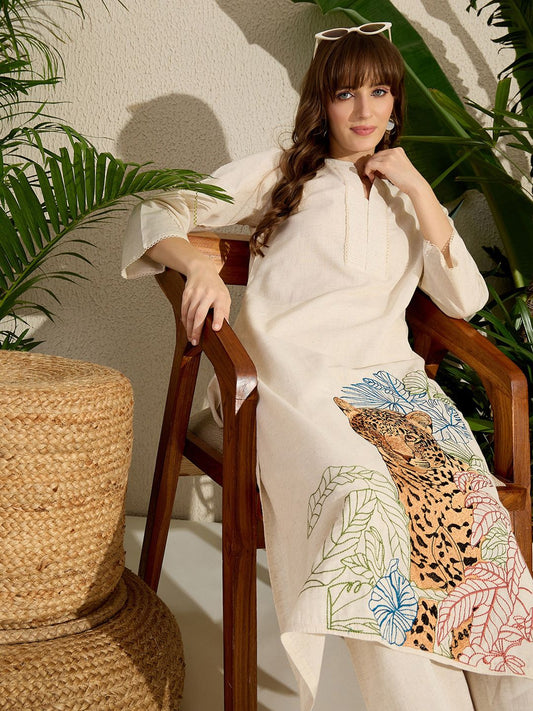 Dhiyona IE Women's Women Animal Embroidered Thread Work Pure Cotton Kurta with Trousers