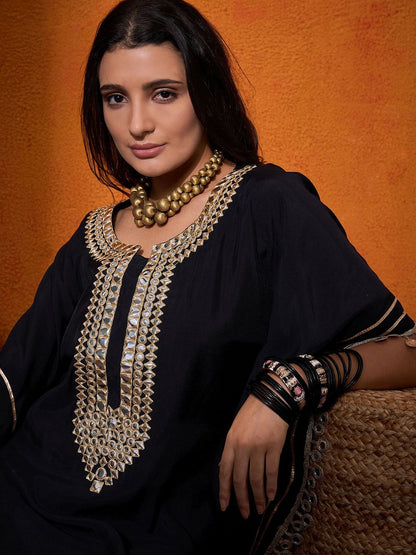 Dhiyona SN Women's Embroidered Kurta With Trouser
