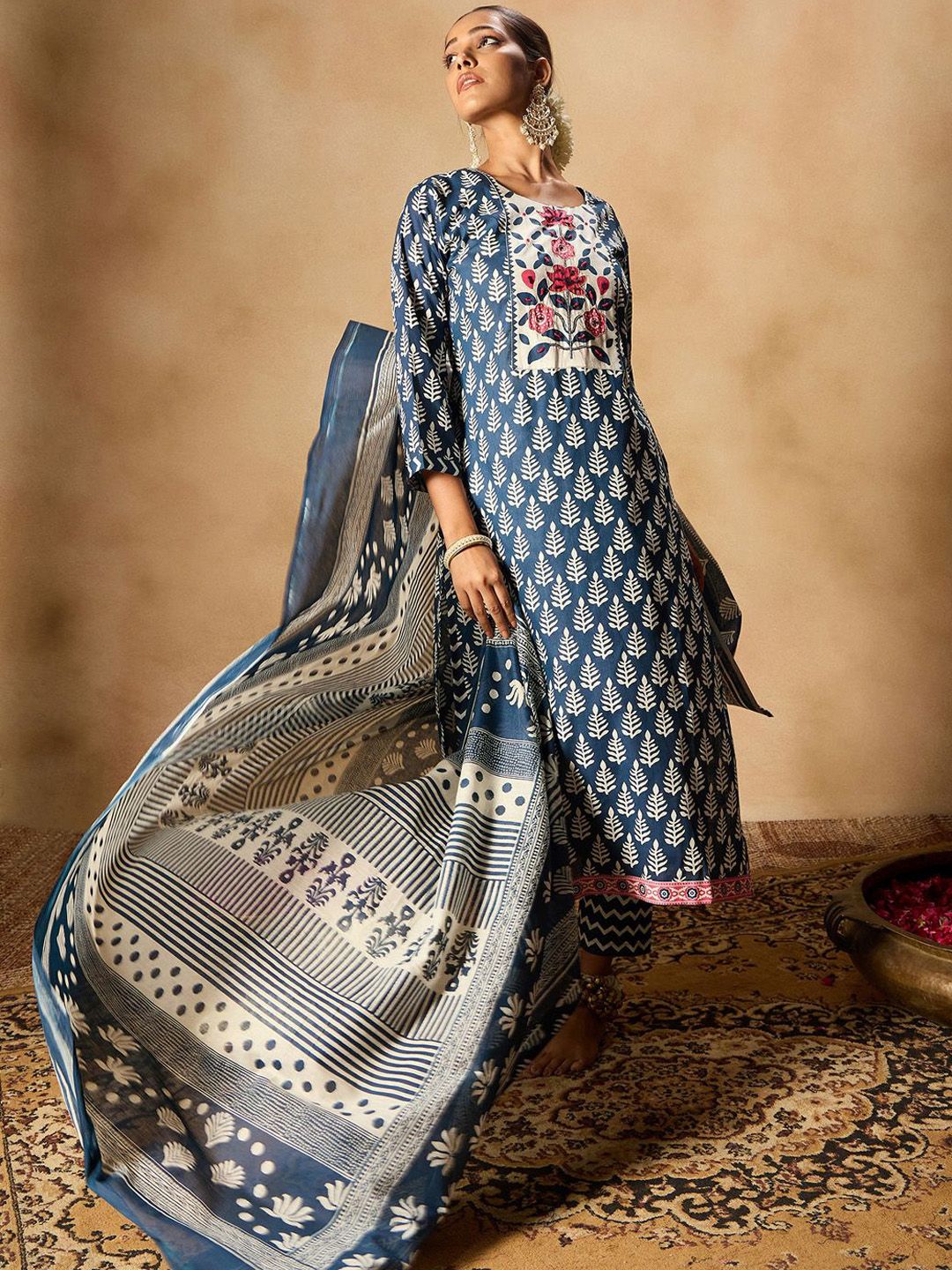 Dhiyona IE Ethnic Motifs Printed Thread Work Pure Cotton Kurta with Trousers & Dupatta