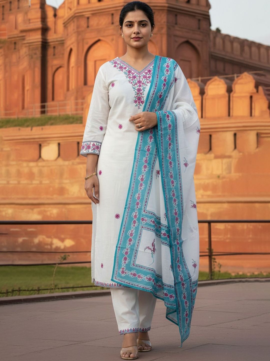 Dhiyona IE Women Embroidered Thread Work Pure Cotton Kurta with Trousers & With Dupatta
