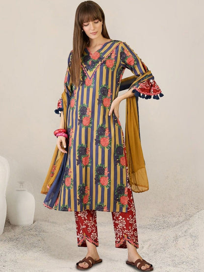 Women Floral Printed Regular Pure Cotton Kurta with Trousers & With Dupatta