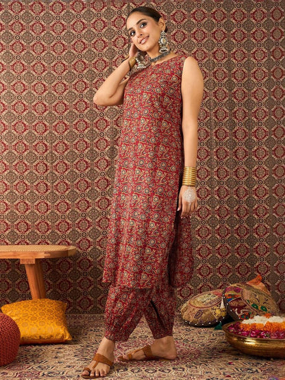 Dhiyona IE Floral Printed Round Neck Pure Cotton Tunic With Trousers