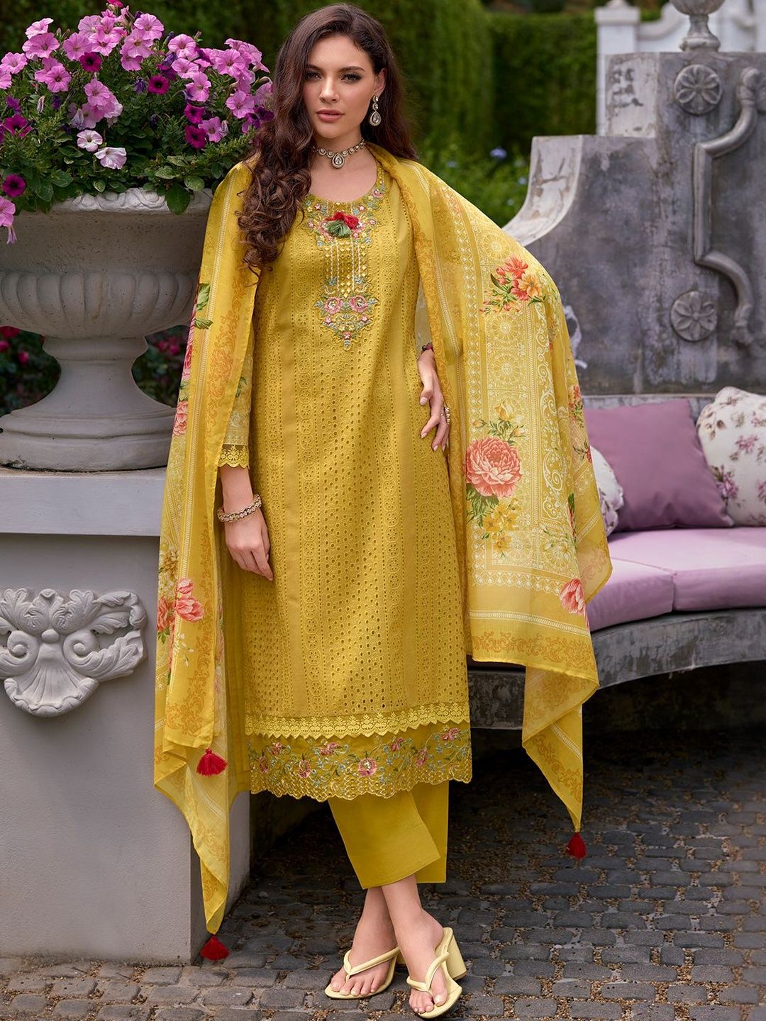 Women Floral Embroidered Cotton Kurta with Trousers & Dupatta