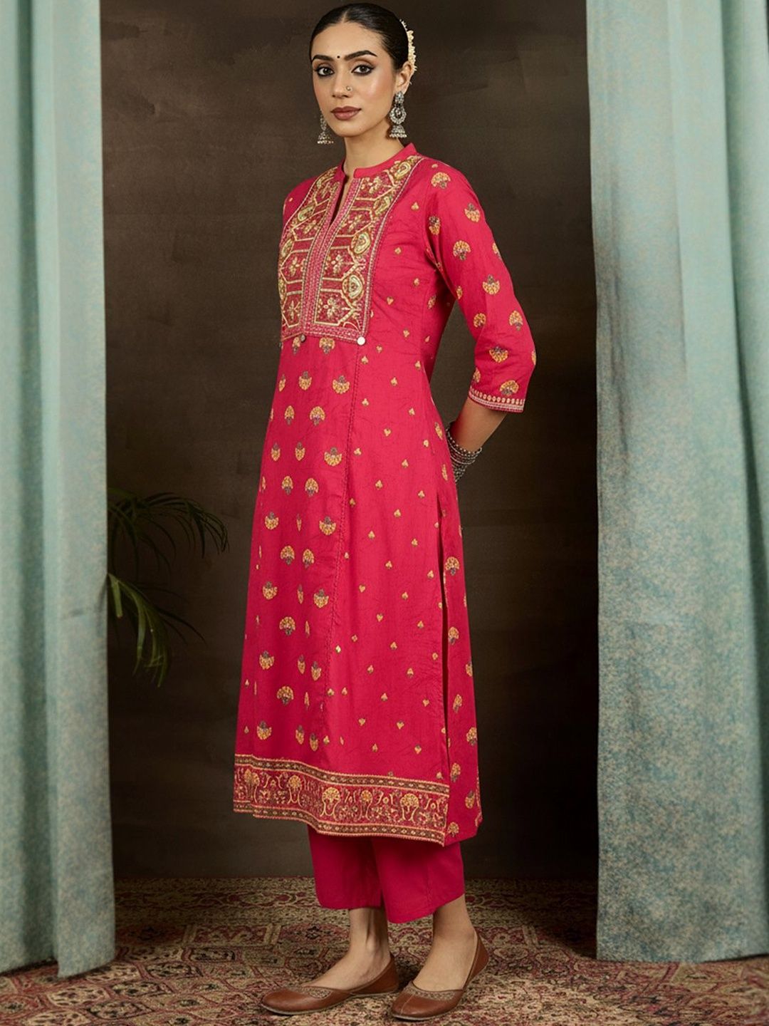 Dhiyona IE Ethnic Motifs Printed Thread Work Pure Cotton Straight Kurta with Trousers