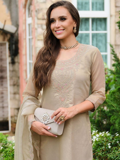 Women Ethnic Motifs Embroidered Regular Thread Work Kurta with Trousers & With Dupatta