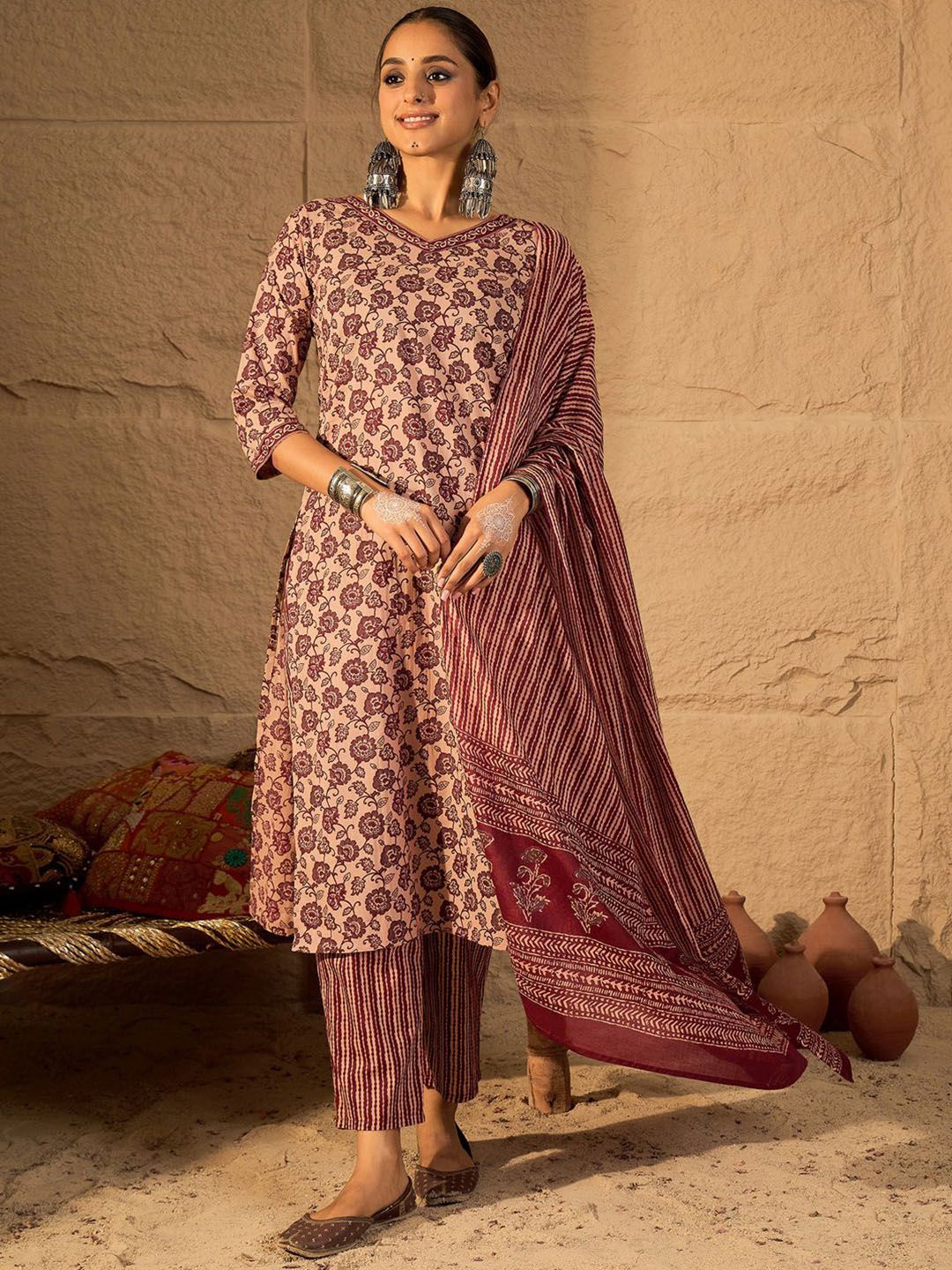 Women Floral Print Regular Pure Cotton Kurta with Trousers & With Dupatta