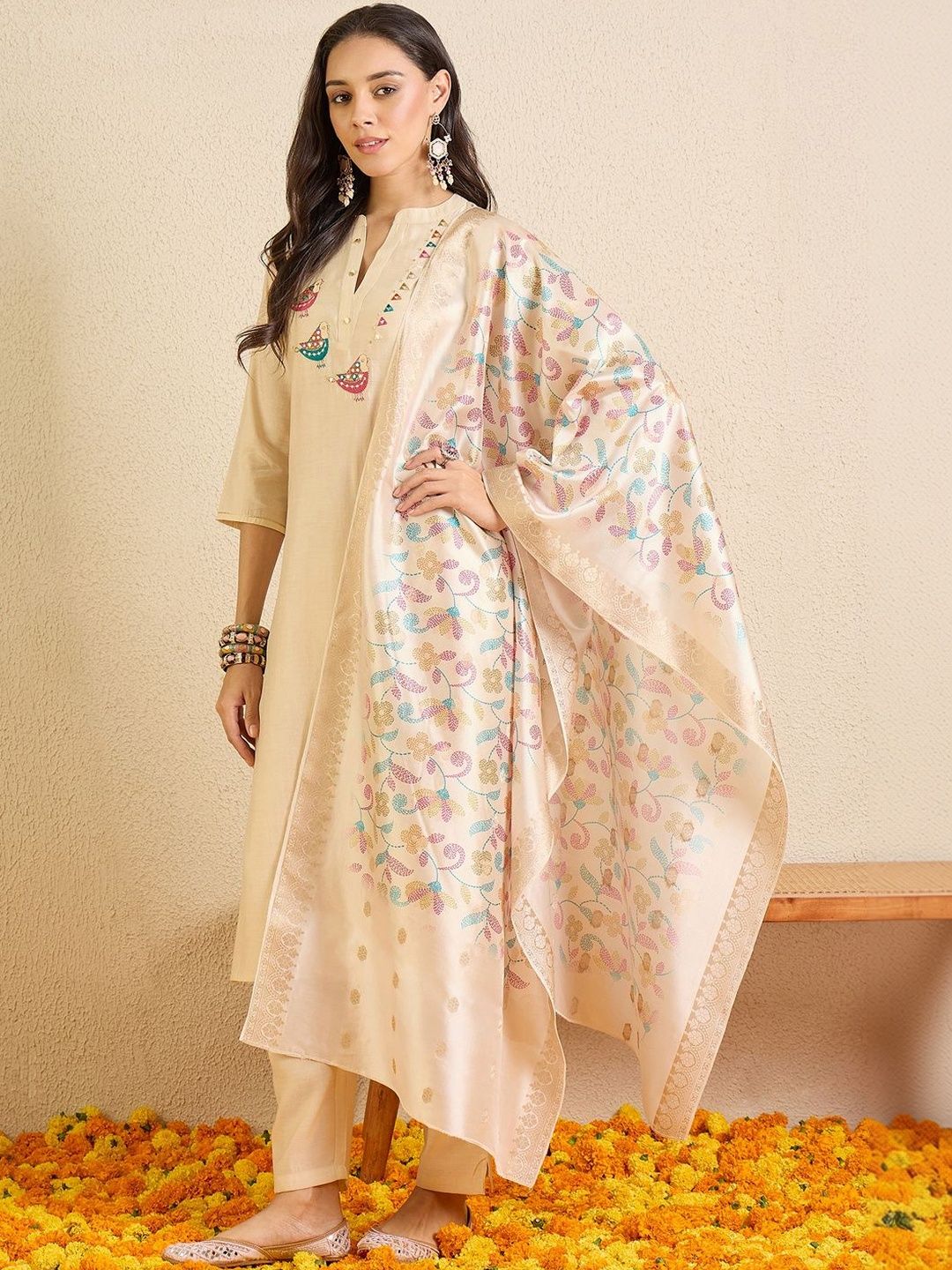 Women Ethnic Motifs Embroidered Regular Thread Work Kurta with Trousers & With Dupatta