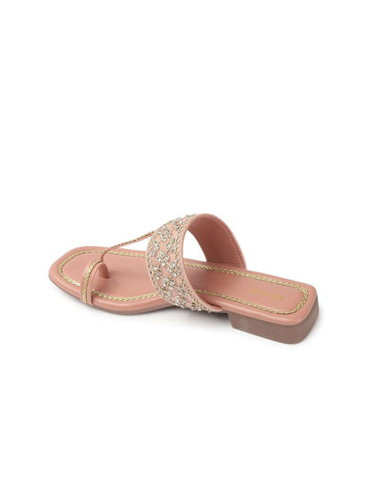 Dhiyona AK Women Embroidered One Toe Flats