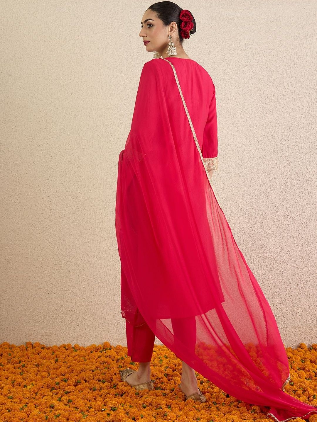 Women Ethnic Motifs Embroidered Regular Thread Work Kurta with Trousers & With Dupatta