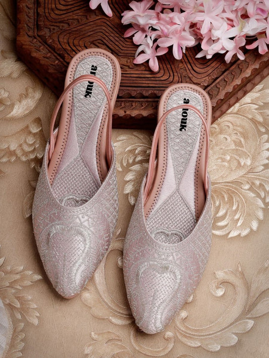 Dhiyona AK Women Embellished Flats